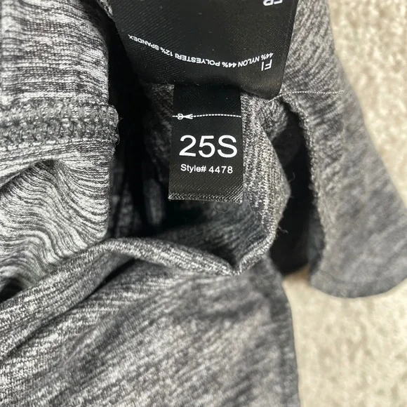 Kuhl Revivr Romper Women's Small Gray Stretch Active Sleeveless Jumpsuit Outdoor - Picture 10 of 10